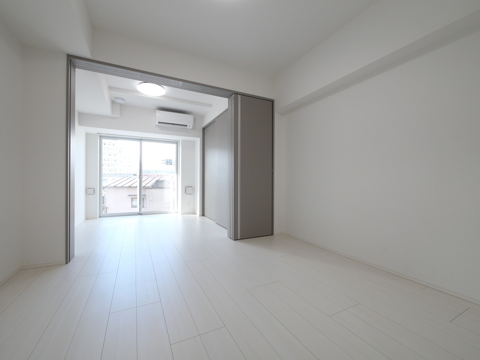 PREMIUM CUBE 池袋本町 リビング