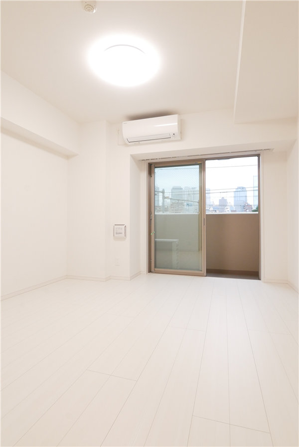 プレミアムキューブG北新宿 リビング