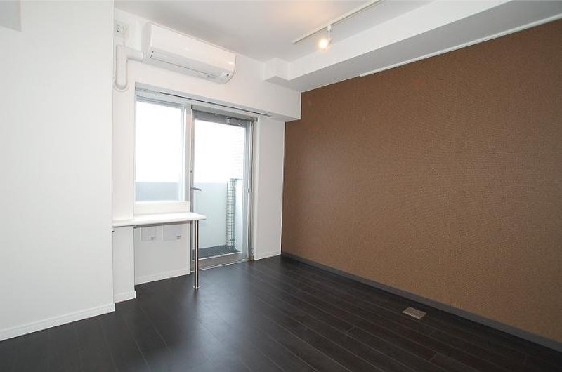 ステージファースト新宿原町 リビング