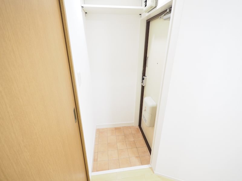 益谷ハイツ 玄関