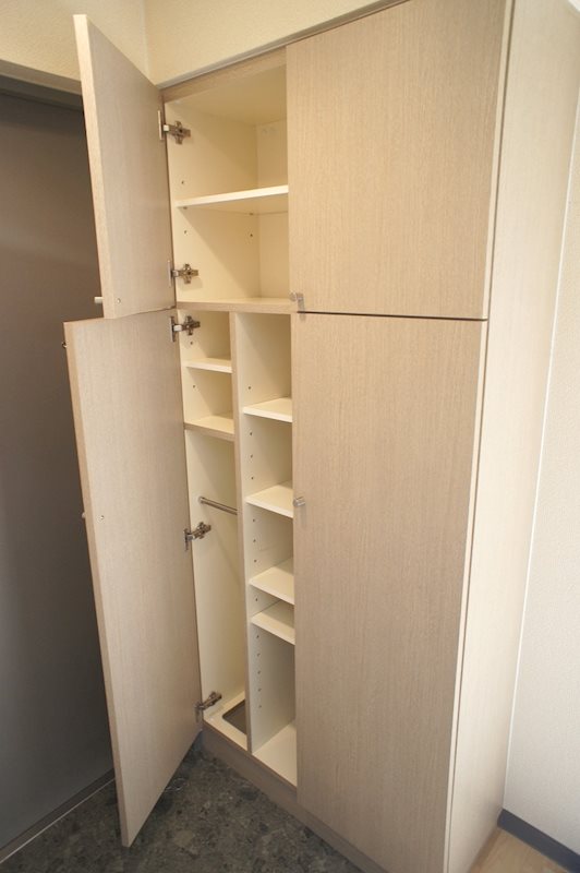 リリックス 玄関