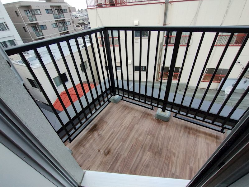 中野レーベル ベランダ