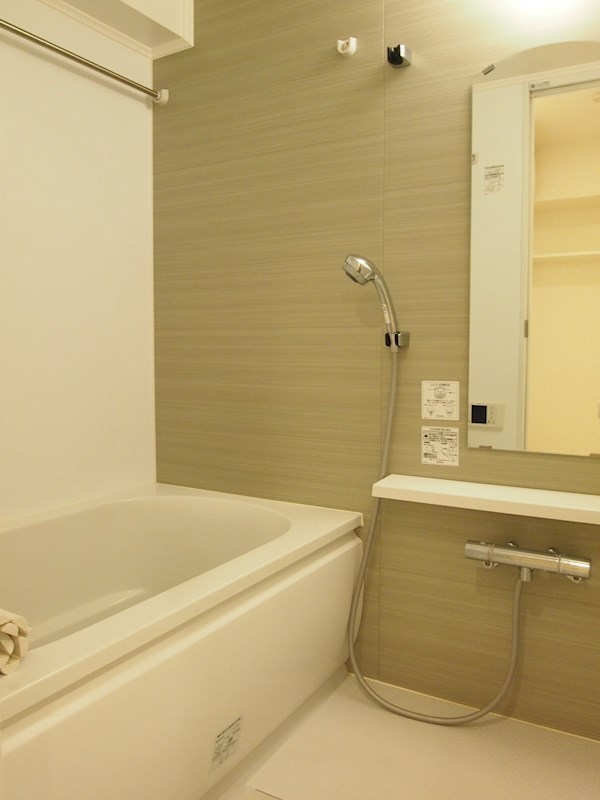 ルーブル三田 風呂画像