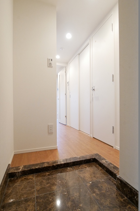 ハーモニーレジデンス新宿 THE NORTH 玄関