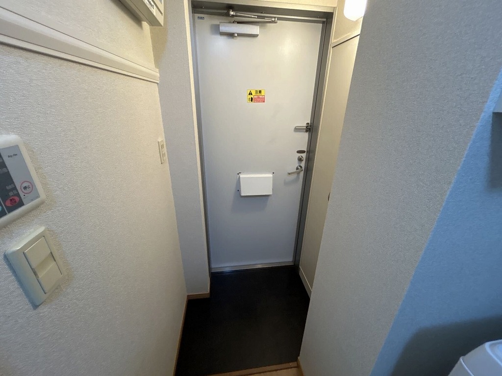 レオパレスソレイユ　Ｋ 玄関