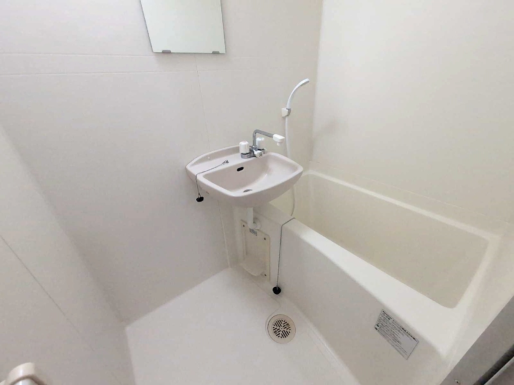 レオパレス東大井 風呂画像