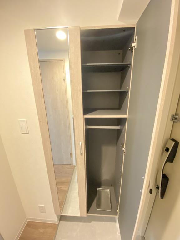 ROOTs Shibuya Honmachi 玄関