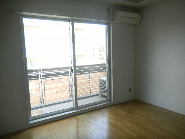 ラティエラ武蔵小山 リビング