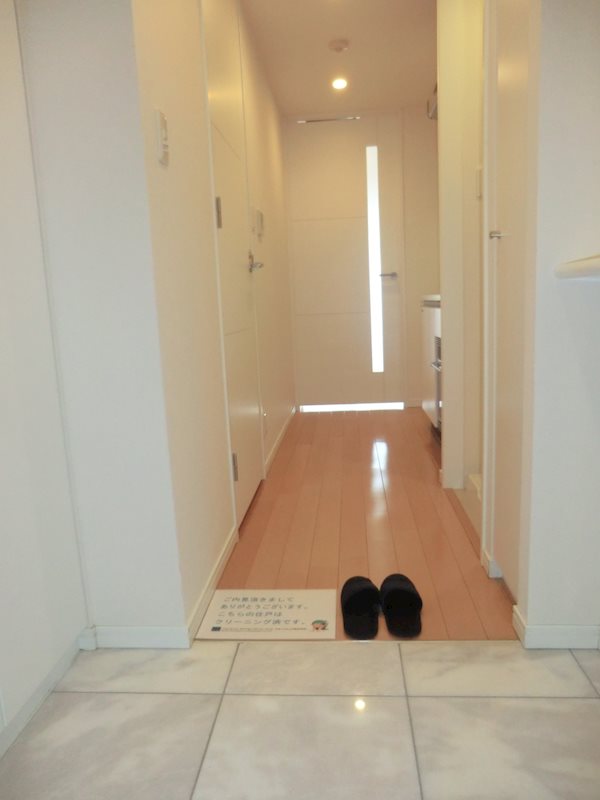 芝ウエスト 玄関