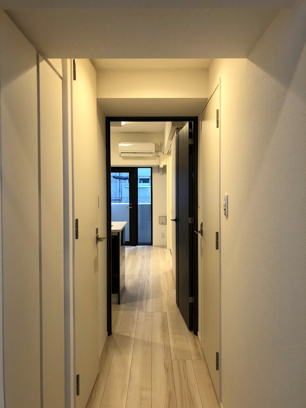 メイクス新中野アジールコート 玄関