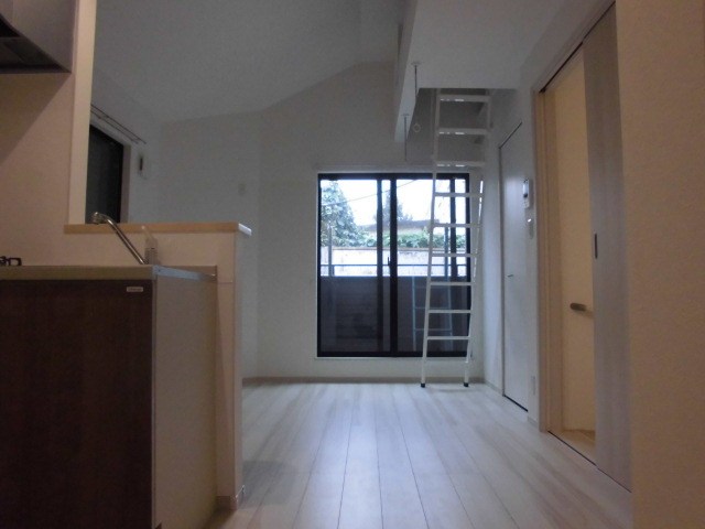 アプリーレ五本木 玄関