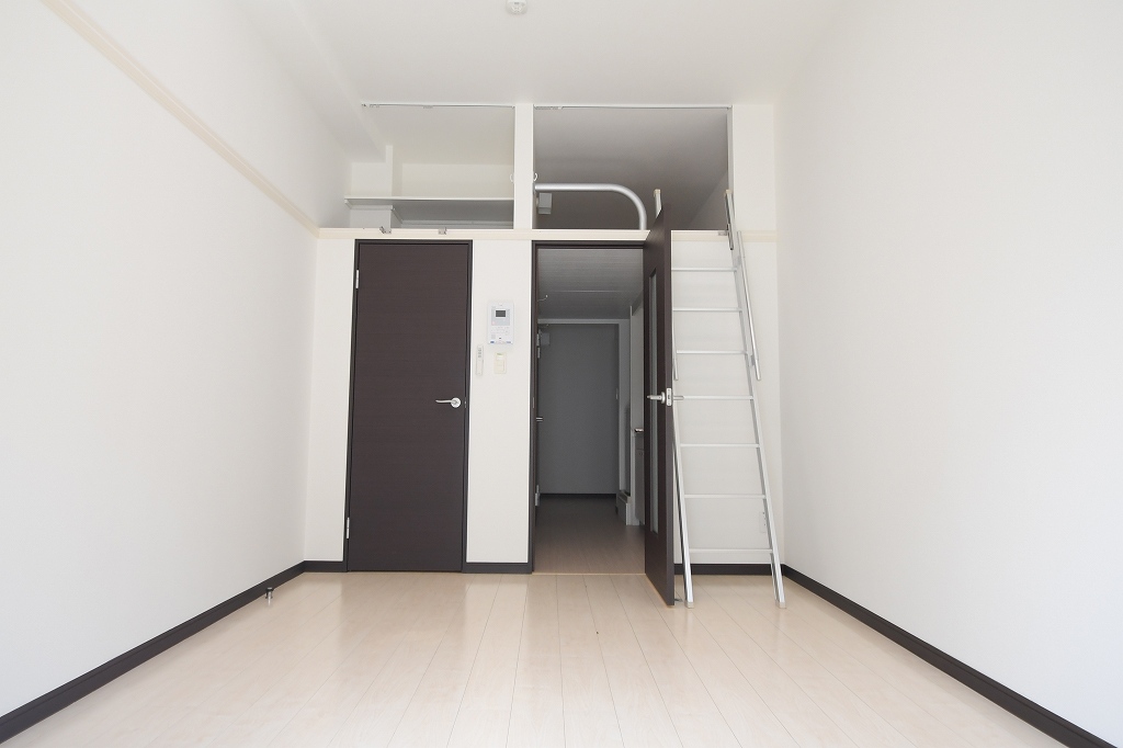 レオネクスト南新宿 リビング