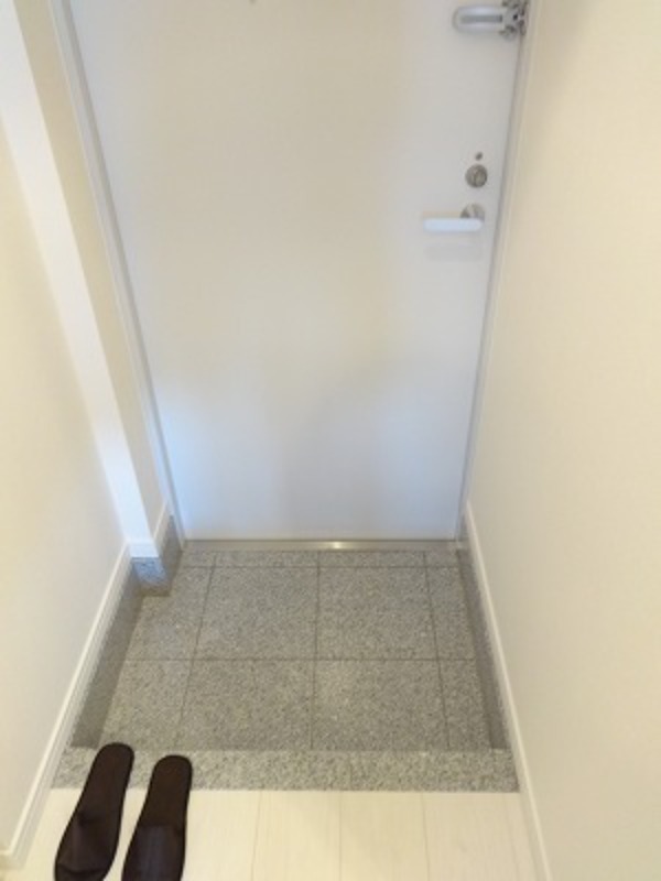 ステージファースト飯田橋アジールコート 玄関