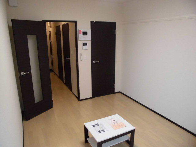 クレイノ高円寺 リビング