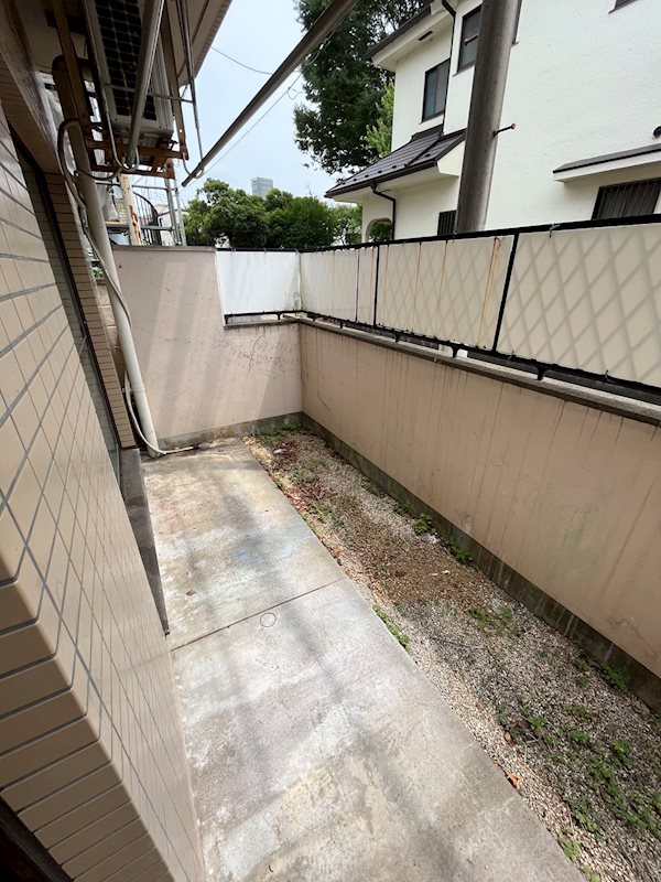 ビバリーハウスNo.5 ベランダ