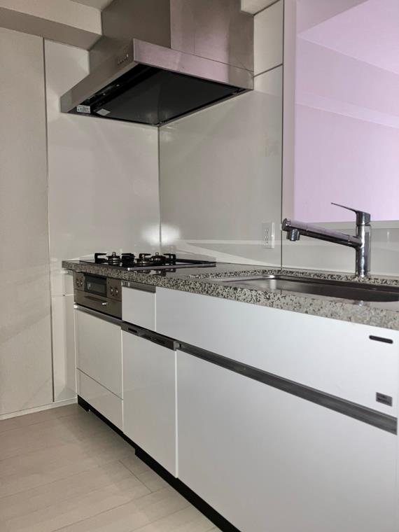 オープンレジデンシア千駄木 リビング