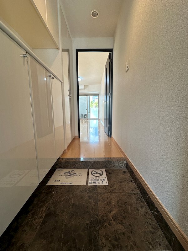 エクセレント麻布十番 玄関