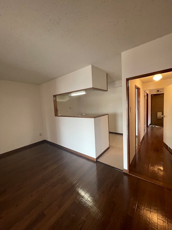 サンライズ中瀬 リビング