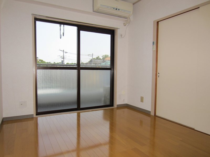 第2ドウェル リビング