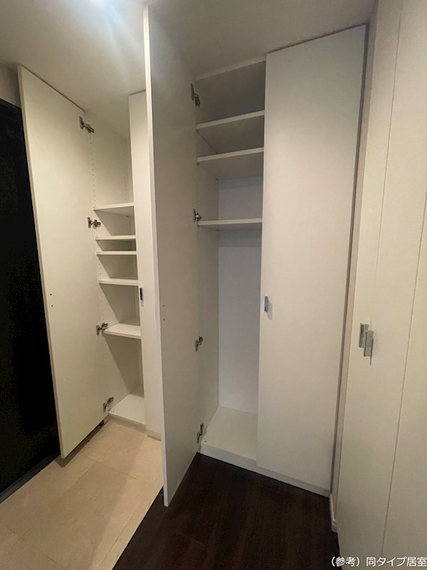 エスティメゾン哲学堂 玄関