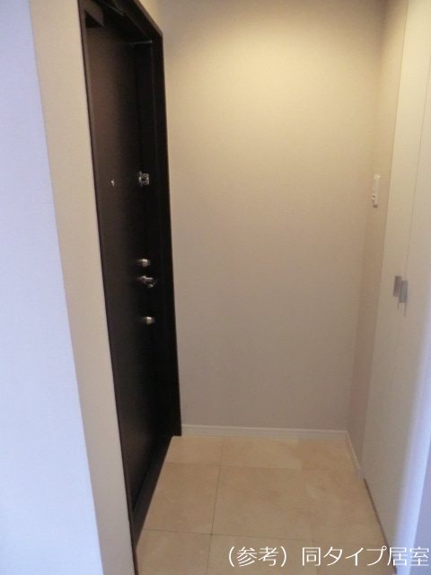 エスティメゾン哲学堂 玄関