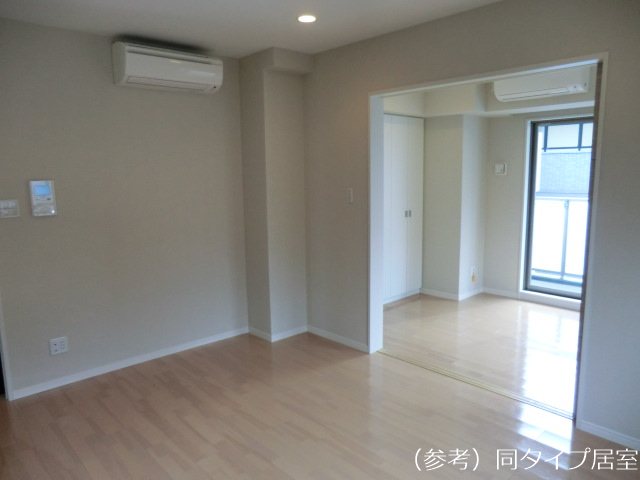 エスティメゾン哲学堂 リビング