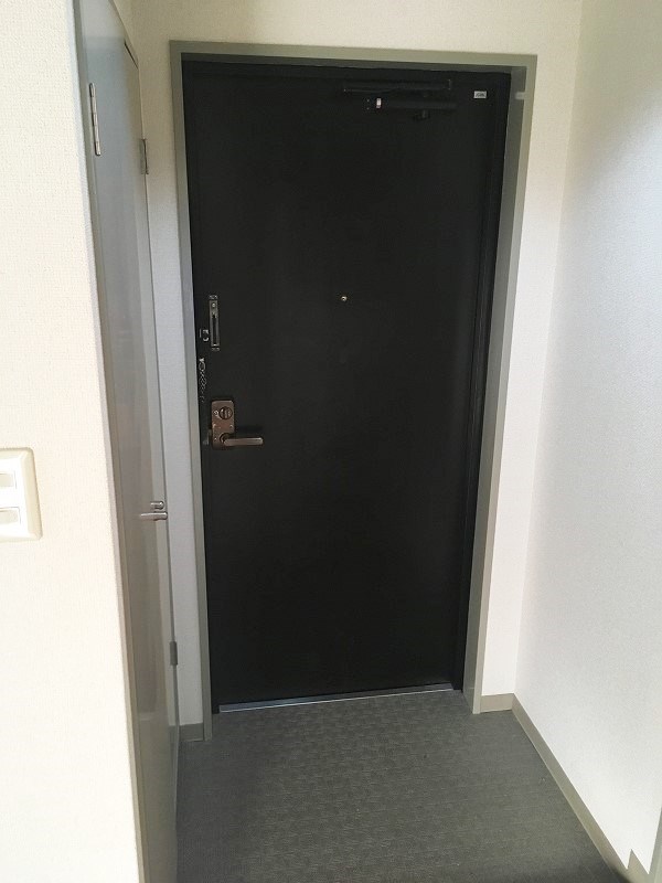 フォレストコート 玄関