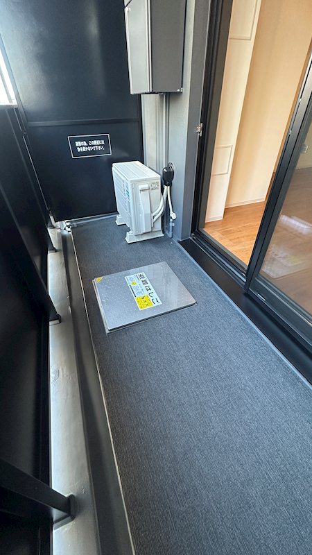 ZOOM信濃町 ベランダ