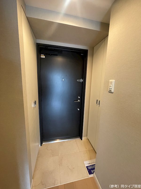 エスティメゾン中野 玄関