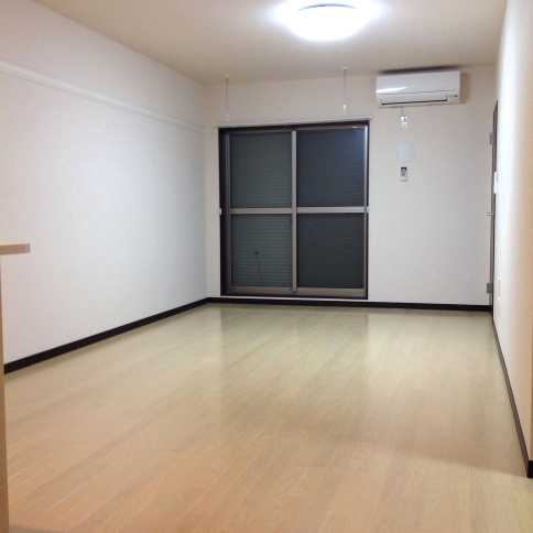 レオネクストエクセルアサヒⅥ リビング