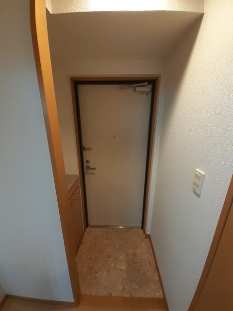 プレジール　シナガワ 玄関