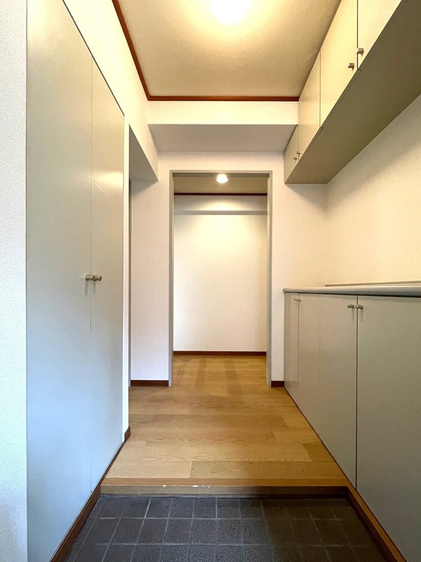 瀬田フラット 玄関