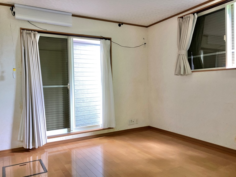 千駄木戸建 玄関