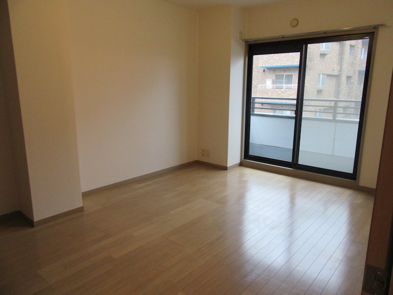 フルーヴ リビング