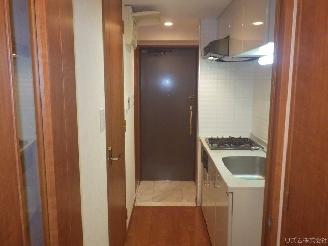 パレステュディオ代々木上原 玄関