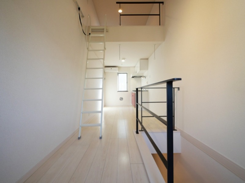 Ｆ－ｇａｒａｇｅ野方 リビング