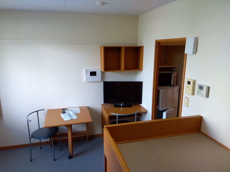 レオパレス芦花公園Ⅱ リビング