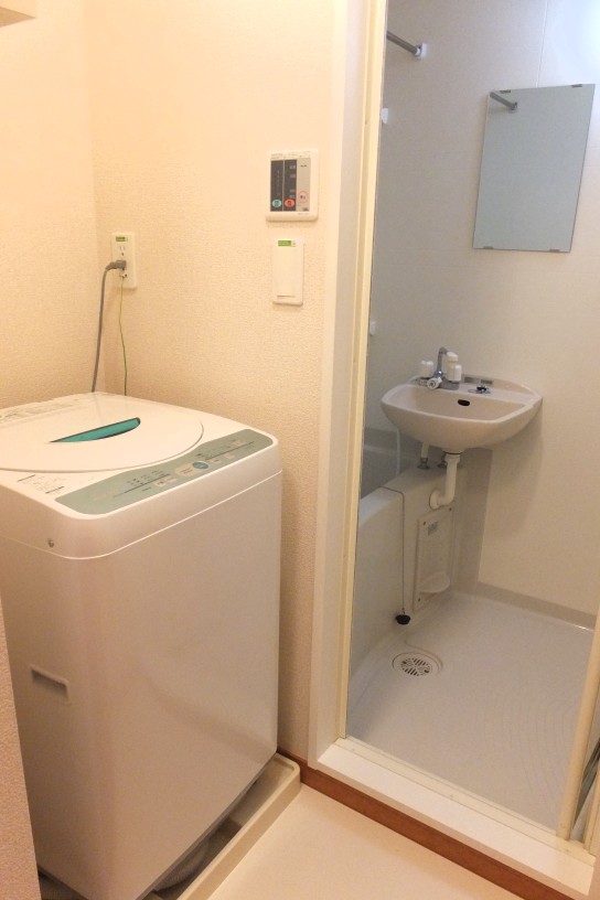 レオパレスマリンスター その他4