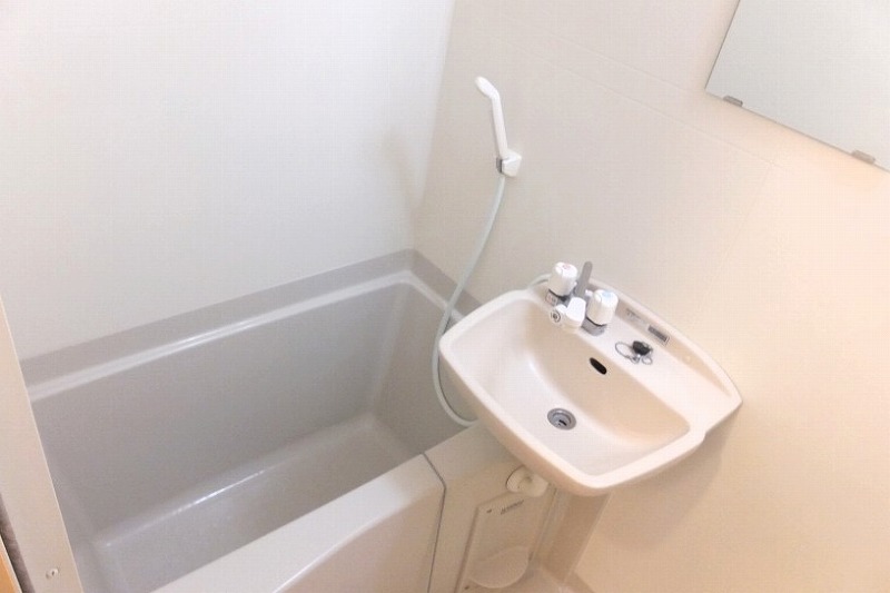 レオパレスマリンスター 風呂画像