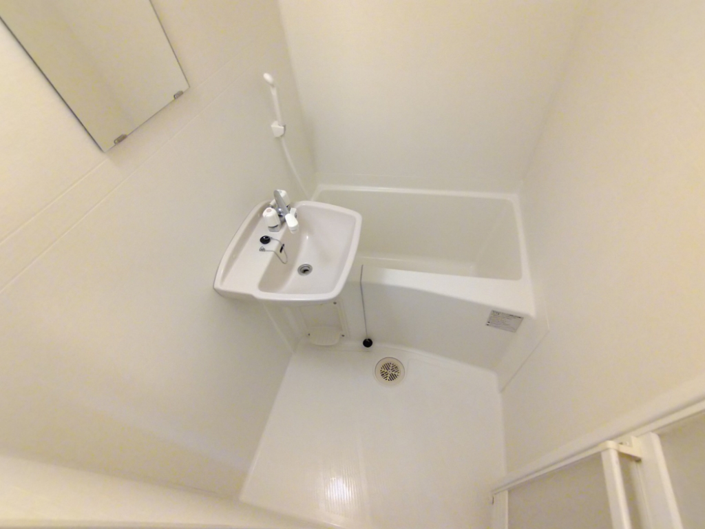 レオパレス中野坂上 風呂画像