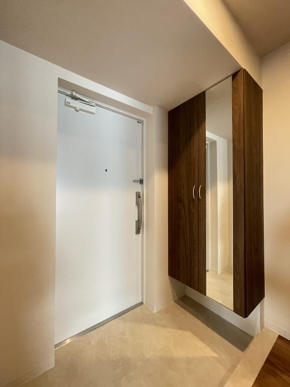 サントゥール駒込 玄関