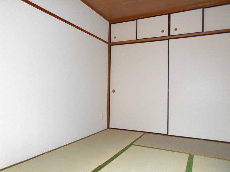 Ｖ・スクエアＳｕｇｉｔａ ベッドルーム