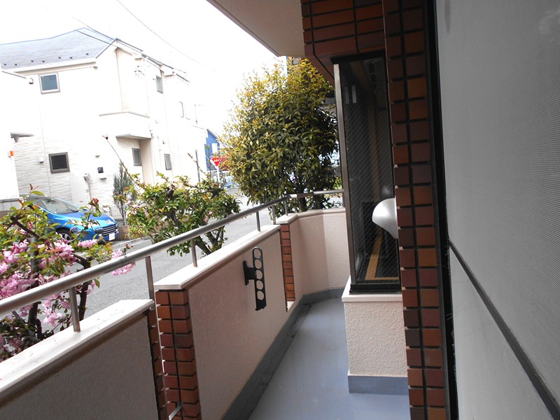 Ｖ・スクエアＳｕｇｉｔａ ベランダ