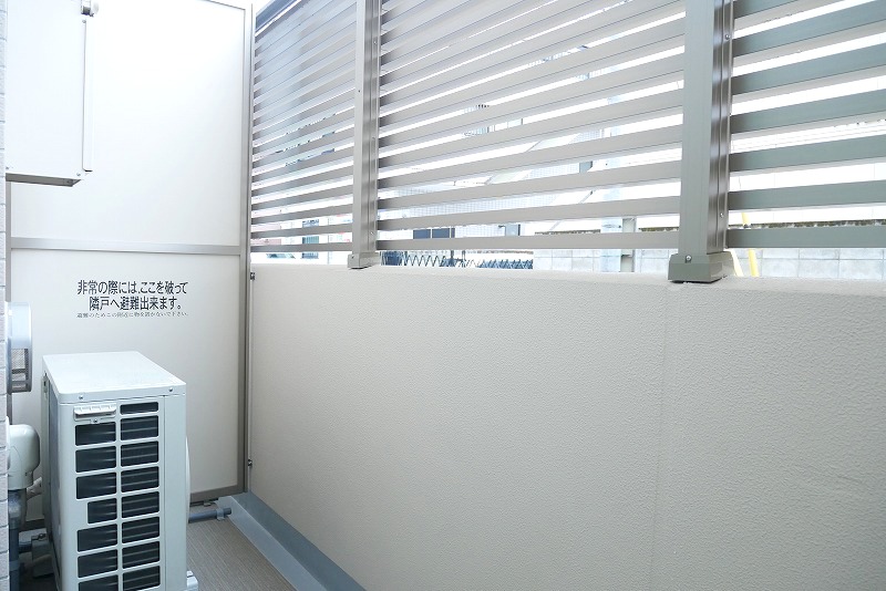 PREMIUM CUBE G 北新宿DEUX ベランダ