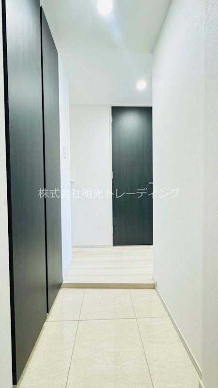 ｳﾞｧﾚｯｼｱ早稲田駅前ｼﾃｨ 玄関