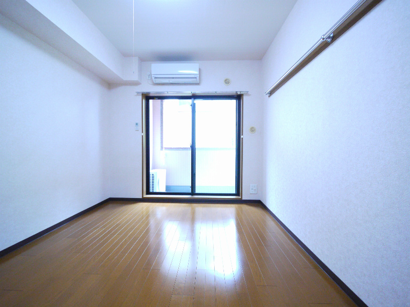 レジデンス・ド・レイーヌ リビング