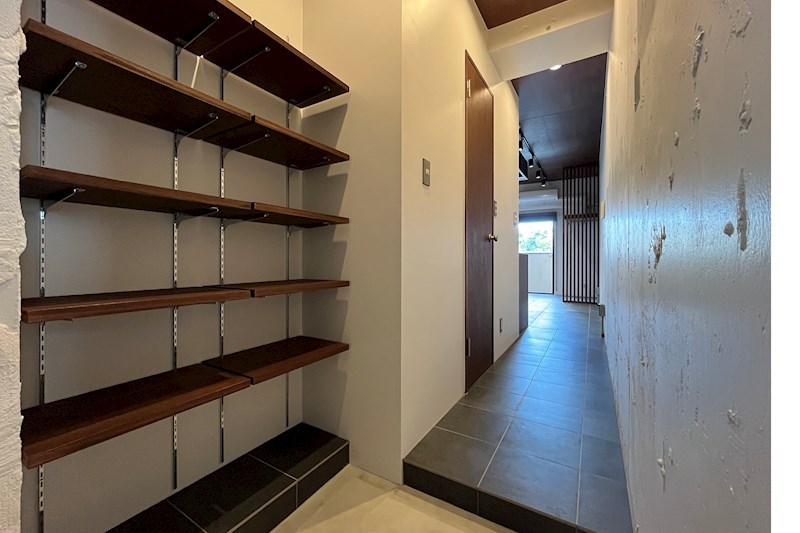 ライオンズマンション麻布 玄関