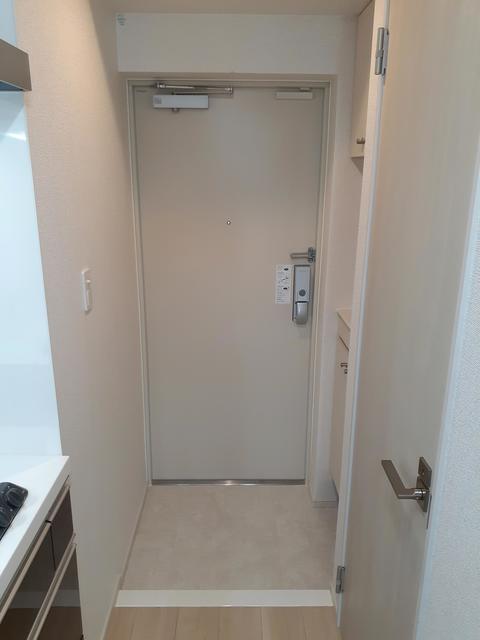 グロリア南青山 玄関