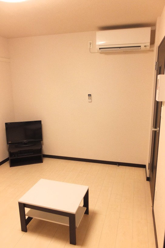 レオネクストライネ リビング