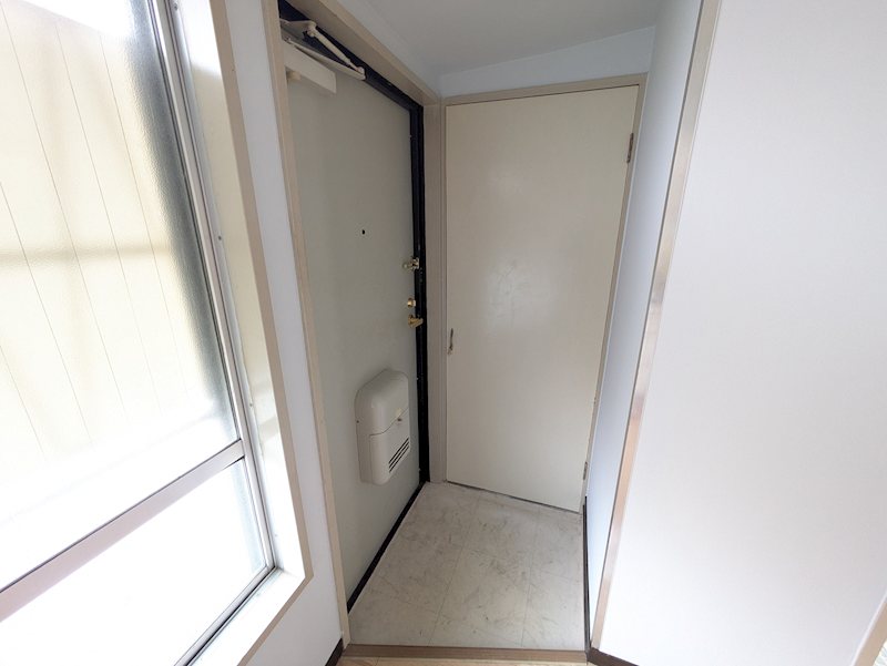 庄司ホームズ 玄関